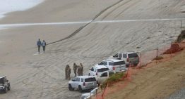 Tres muertos y siete desaparecidos al volcar un barco en California