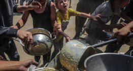 Al menos 57 niños han muerto de hambre en Gaza durante los últimos dos meses, según la OMS