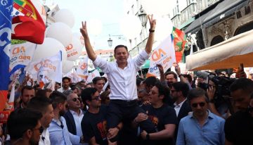 El conservador Montenegro sale indemne de la crisis y parte con ventaja en Portugal