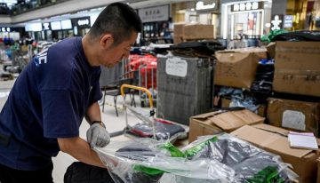EE.UU. reducirá al 54% desde el 120% el arancel para los pequeños paquetes procedentes de China