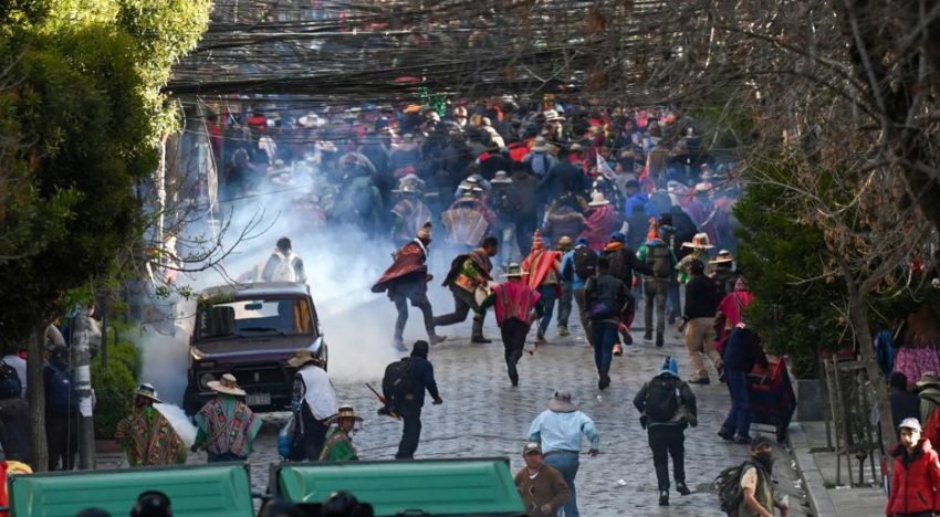 Evo Morales no logra inscribirse candidato tras la violenta marcha de sus seguidores en La Paz