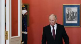 Putin ignora la tregua de 30 días, reanuda los ataques y exigirá la capitulación de Ucrania
