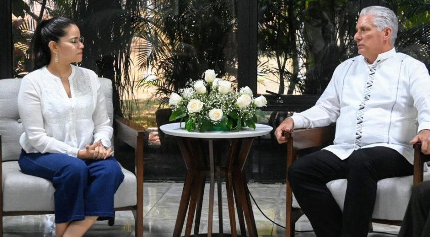 El partido oficialista Morena desafía a la presidenta de México y estrecha lazos con Cuba