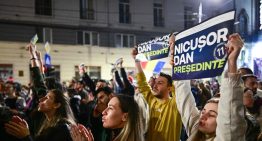 La victoria del europeísta Dan no acaba con la incertidumbre política en Rumanía