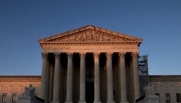 El Supremo de EE.UU. se niega a permitir que colegios religiosos se financien con dinero público