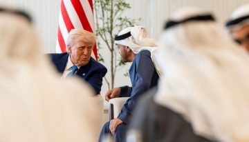 Trump sella alianzas millonarias en Oriente Próximo y expande allí el imperio familiar