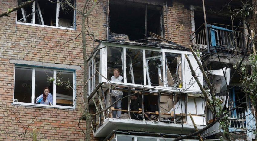 Nueva oleada de ataques rusos con drones y misiles sobre Kiev: «Fue una noche difícil para todos»