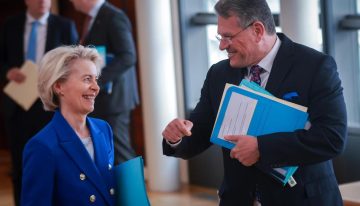 La UE está «plenamente comprometida» en alcanzar un acuerdo comercial con EE.UU. pese al fallo judicial sobre los aranceles