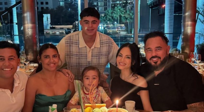 Hijos de Raphy Pina lo sorprenden con tremendo regalo “pa’l monte”