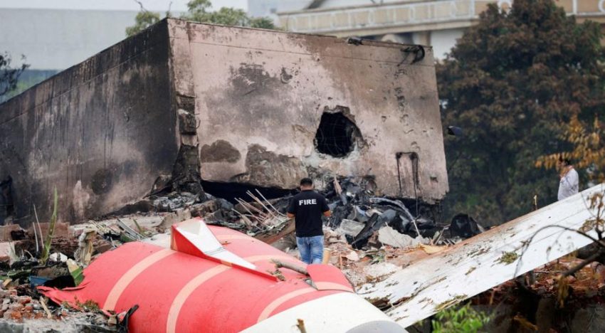 El regulador de aviación civil de Nueva Delhi ordena a Air India destituir a tres funcionarios