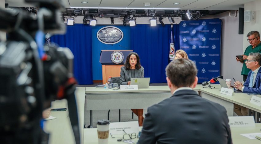 Mignon Houston, nuevo rostro de la diplomacia americana: «Nuestra prioridad es asegurar las fronteras»