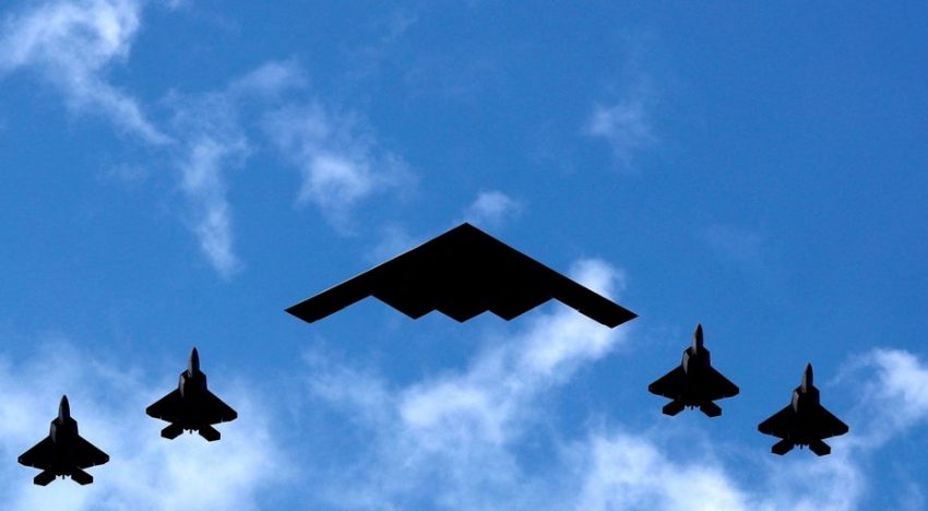 Estados Unidos traslada al Pacífico bombarderos B-2 revienta-búnkeres mientras Trump sopesa atacar Irán