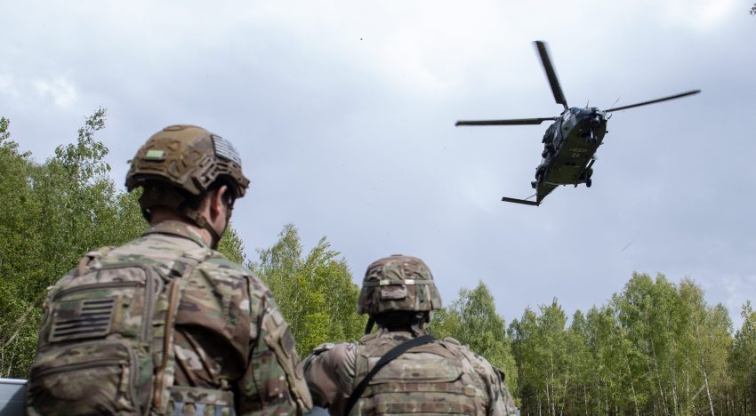 EE.UU. insiste en que los países de la OTAN dediquen el 5% en Defensa: «Incluidos nuestros amigos de España»