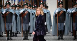 La derecha italiana promueve una polémica fuerza de 10.000 reservistas