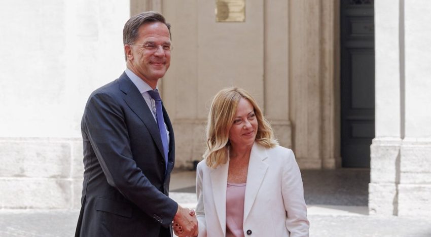 Meloni negocia con Rutte más tiempo y flexibilidad para alcanzar el 5% en el gasto militar