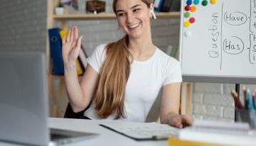 Fortalecer el Inglés en Jovenes Impulsa la Competitividad Nacional
