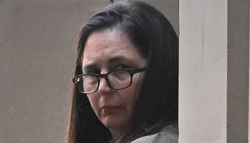 La mujer acusada de envenenar con setas a tres familiares en Australia alega que fue un accidente