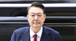 Un tribunal de Corea del Sur ordena arrestar al expresidente Yoon Suk Yeol