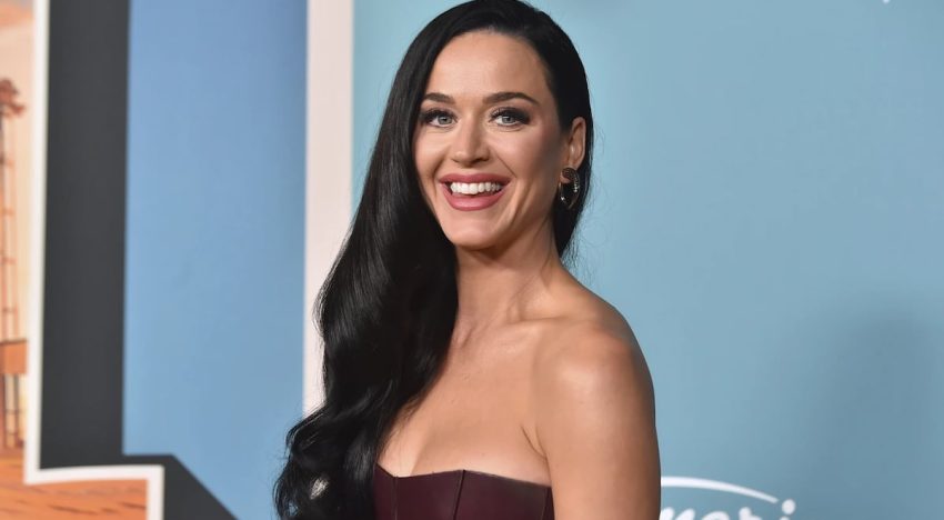 Katy Perry sufre tremendo susto tras falla técnica en su concierto