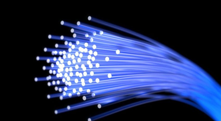 Japón establece un nuevo récord de velocidad de Internet con 1,02 petabits: suficiente para descargar todo Netflix en un segundo