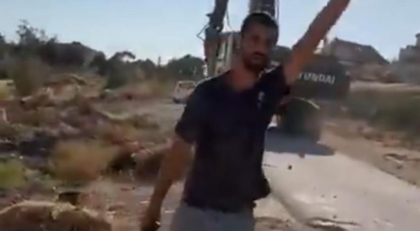 Un colono israelí mata en Cisjordania a un activista que ayudó a grabar el documental 'No Other Land'