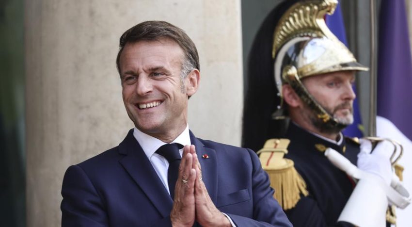«Francia se hunde. Vámonos de vacaciones»
