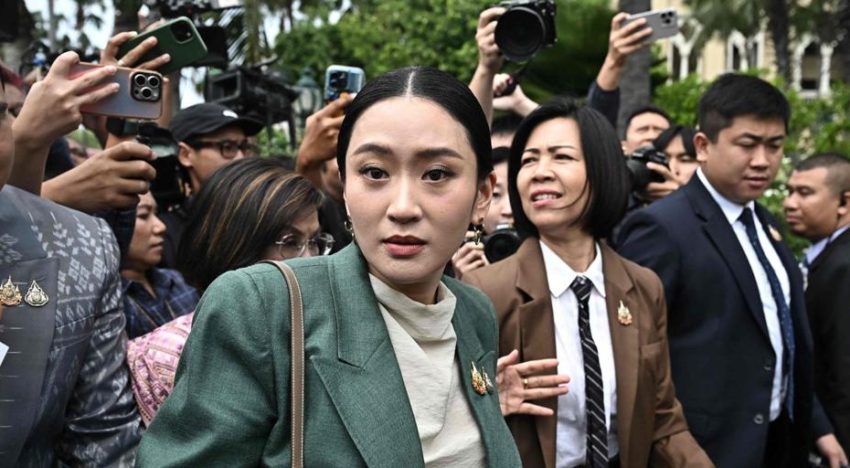El Constitucional de Tailandia suspende a la primera ministra por una llamada al hombre fuerte de Camboya en la que criticó a su propio Ejército