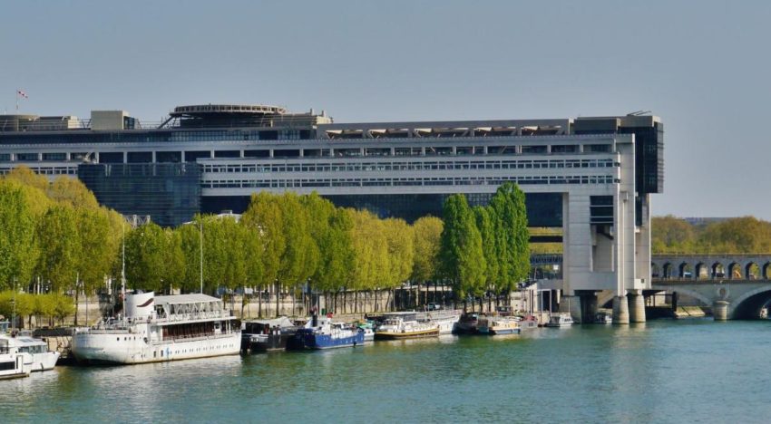 Alarma por la ola de suicidios en el Ministerio de Finanzas de Francia