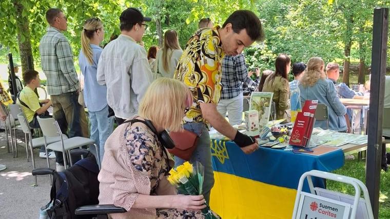 Refugiados ucranianos en Finlandia, de la guerra al país más feliz