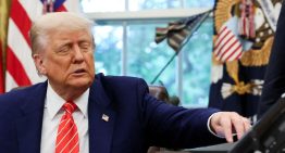 Trump reina en el Congreso: doblega a los republicanos díscolos y consigue su gran ley fiscal