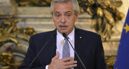 Procesan al expresidente Alberto Fernández por corrupción