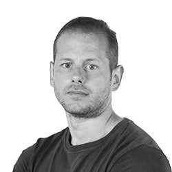EE.UU. acuerda usar  la IA de Elon Musk con fines militares una semana después de que se volviese admiradora de Hitler
