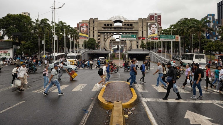 Del 28-J a la farsa municipal, Maduro va de pucherazo en pucherazo
