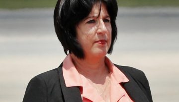 Dimite la ministra de Trabajo de Cuba tras afirmar que en el país «no hay mendigos, están disfrazados»