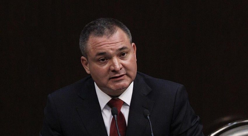 El exsecretario de seguridad de México compartirá prisión con El Chapo Guzmán en EE.UU.