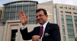 Condenado a un año y ocho meses de cárcel el alcalde de Estambul por «insultos» a un fiscal