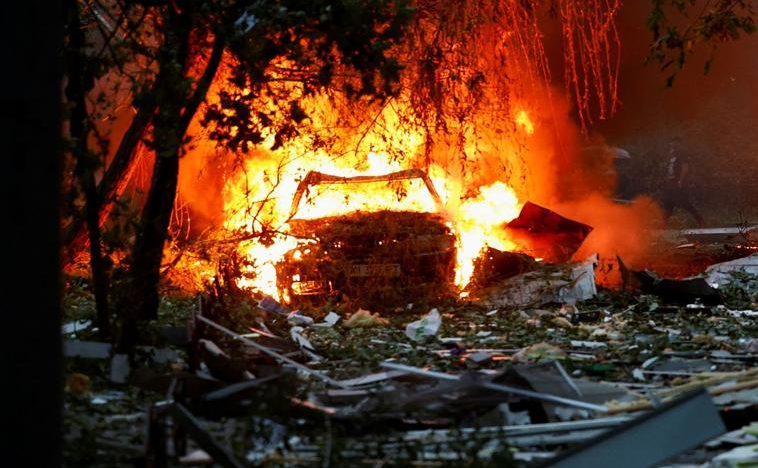 Al menos siete muertos y más de 80 civiles heridos en un nuevo ataque de Rusia contra Kiev