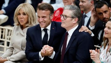 Macron y Starmer se reúnen en busca de un acuerdo migratorio ante el récord de cruces ilegales del canal de la Mancha
