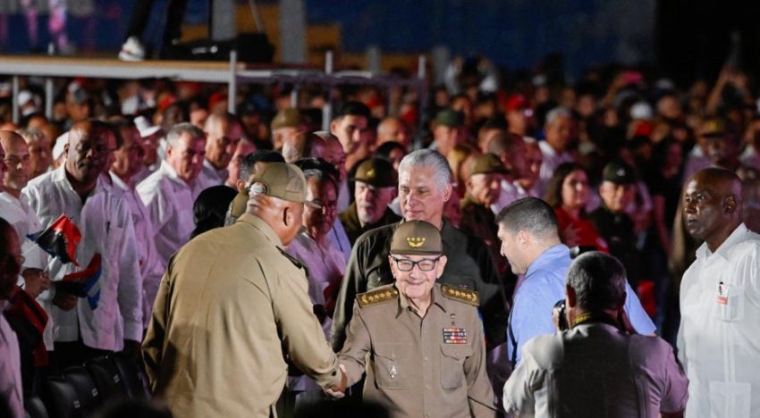 El Gobierno cubano adopta un tono de humildad para evitar que el enfado popular encone las protestas