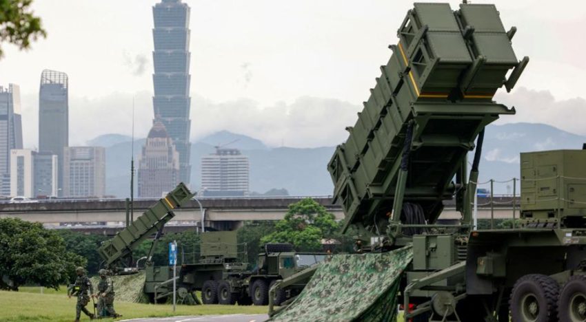 Financiación: indirecta la de guerra, rara la de defensa