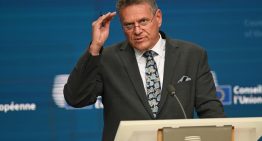 La UE aboga por negociar «hasta el último minuto» los aranceles con EE.UU., pero ya prepara represalias