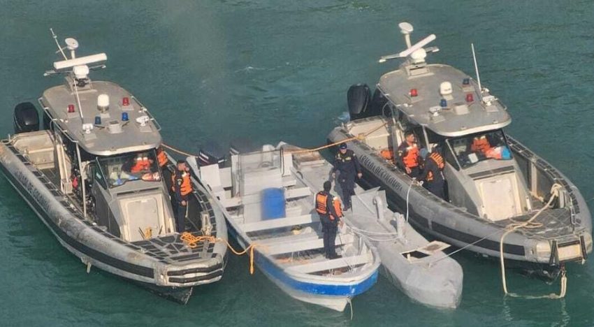 La Armada de Colombia incauta un narcosubmarino no tripulado con tecnología de Elon Musk