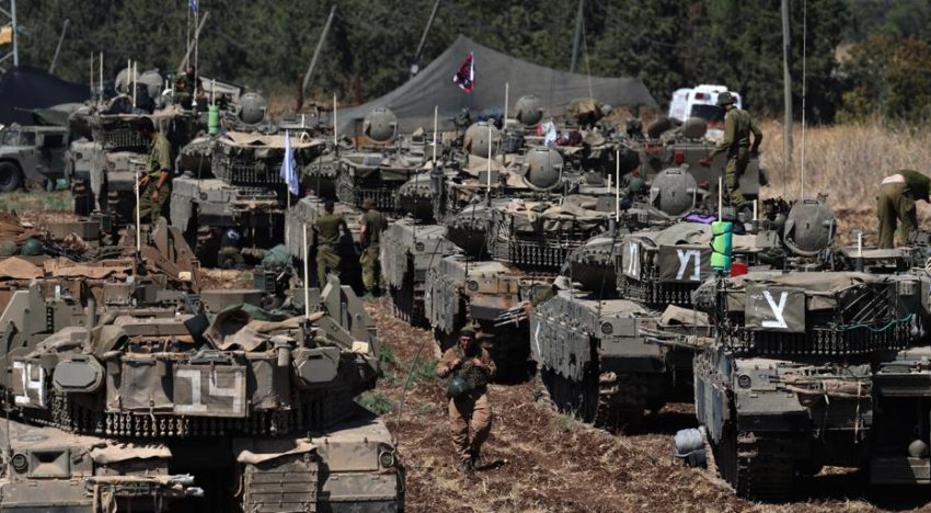 Israel irrumpe con tanques en el centro de Gaza en una operación para tratar de rescatar rehenes
