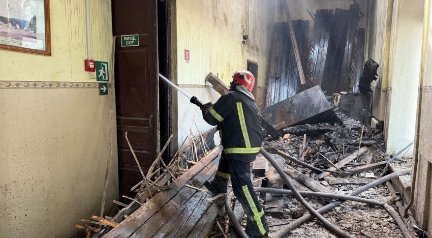 Un ataque ruso deja al menos 16 muertos y 35 heridos en una cárcel en Zaporiyia