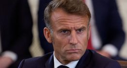 Macron advierte de que Putin no cumple sus promesas: «Es un ogro que necesita seguir devorando»