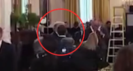 Un micrófono abierto pilla a Trump hablar a Macron sobre Putin: «Creo que quiere llegar a un acuerdo por mi»