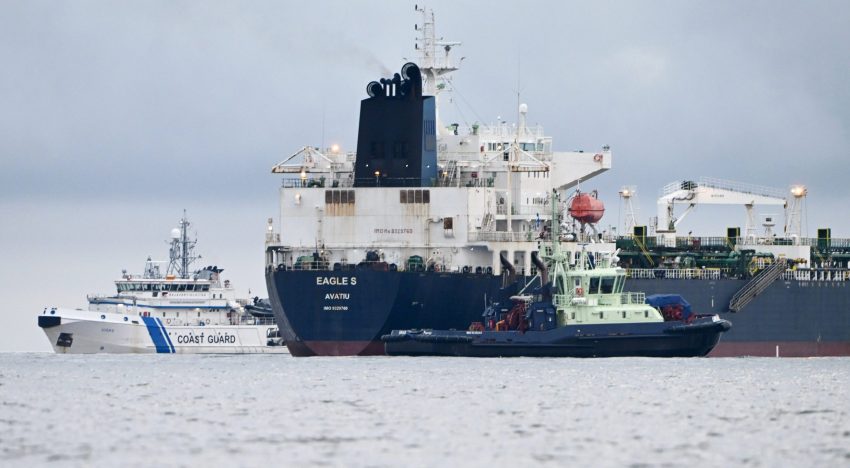 Bruselas entrega más de dos millones de euros a Finlandia para cubrir los gastos de reparación de los cables submarinos dañados en el mar Báltico