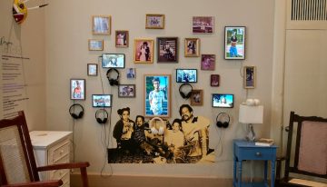 “La Sala Libre”: el rincón que revive la sala de la abuela para la diáspora boricua