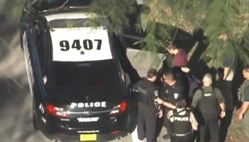 Detenidos unos padres en Pensilvania por intentar estrangular a su hijo de 16 años y forzarlo a vivir en un cobertizo sin agua potable ni comida