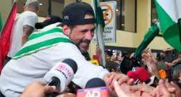 Liberan a Luis Fernando Camacho, gobernador de Santa Cruz y líder cívico de las protestas de 2019 contra Evo Morales